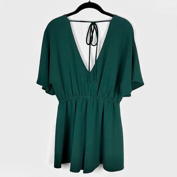 Flowy Short Open Back Plunge V Neck Skort Romper Dark Green, Size XS - Picture 6 of 8